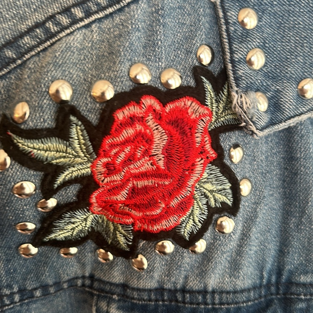 Jean Jacket - Picture 3 of 4